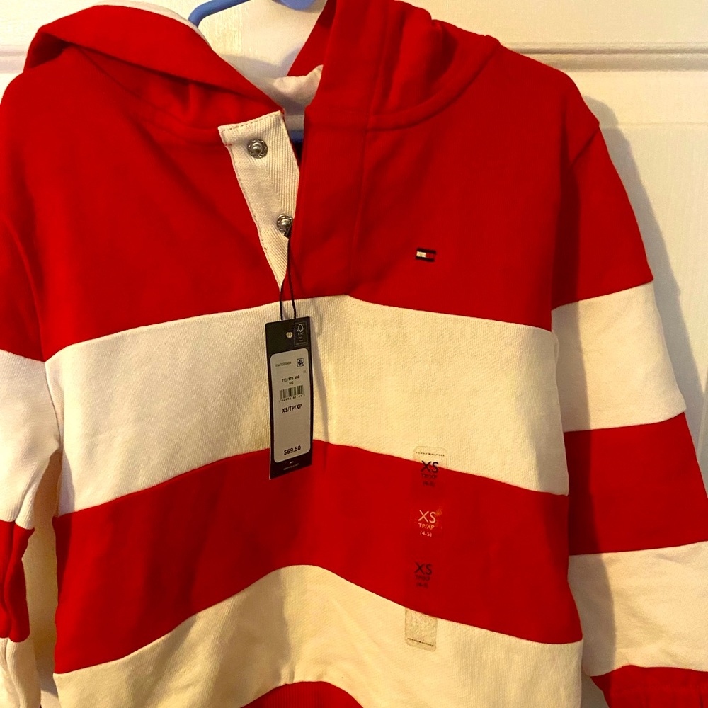 NWT. Never worn XS (4-5) boys Tommy Hilfiger Sweater